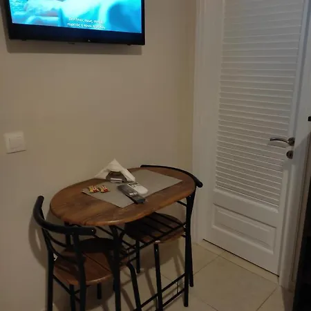 Apartment Dora's 1 *