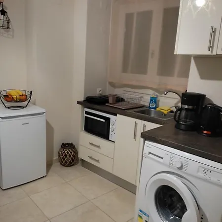 Dora's 1 Appartement *