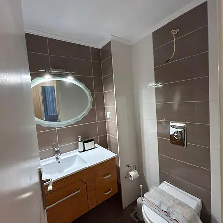 Appartement Dora's 1 *