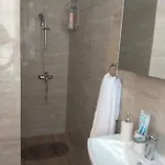 Dora's 1 Apartment
